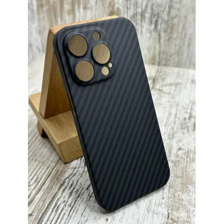 Чохол Carbon на iPhone 13 Pro 