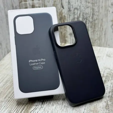 Чохол Leather Case MagSafe (Midnight) на iPhone 14 Pro 