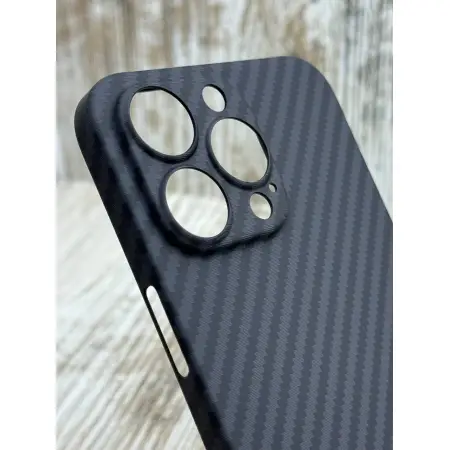Чохол Carbon PC на iPhone 15 Pro 