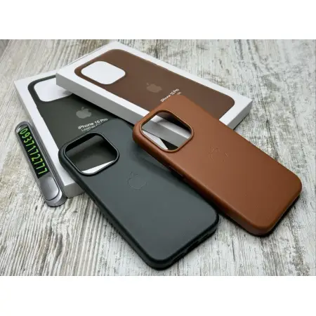 Чохол Leather Case MagSafe на iPhone 15 Pro 