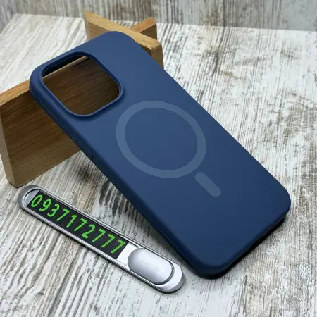 Чохол Silicone Case with MagSafe на iPhone 15 Pro 