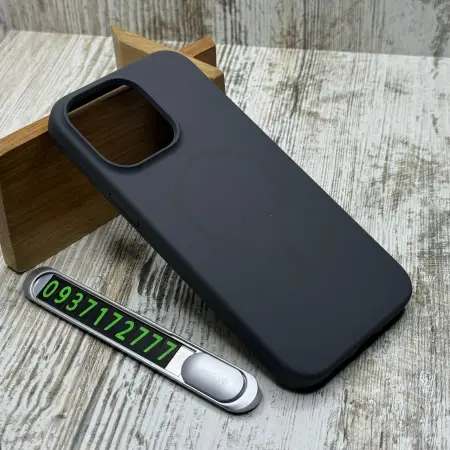 Чохол Silicone Case with MagSafe на iPhone 15 Pro  