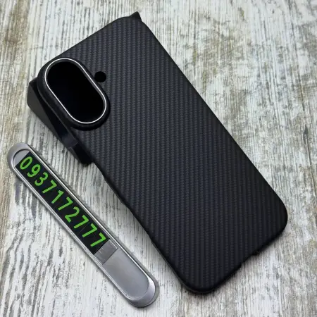 Чохол Kevlar Carbon MagSafe на iPhone 17 