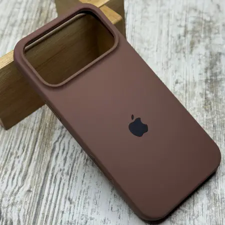 Чохол Silicone Case на iPhone 17 Pro (Коричневий)