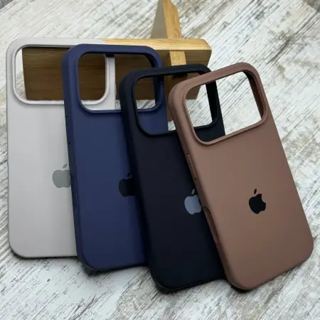 Чохол Silicone Case на iPhone 17 Pro