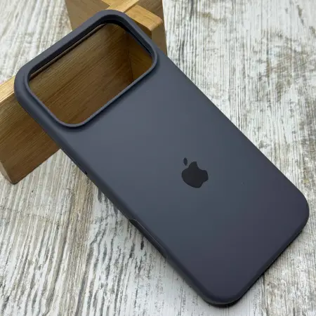 Чохол софттач Silicone Case на 17 Pro  (сірий) 