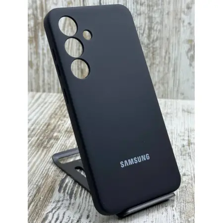 Чорний чохол Silicone Cover на Samsung Galaxy S24 – стильний захист 