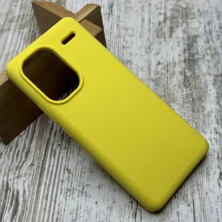 Чохол Silicone Case Softy на Xiaomi Redmi Note 13 Pro+ 5G (Yellow) 